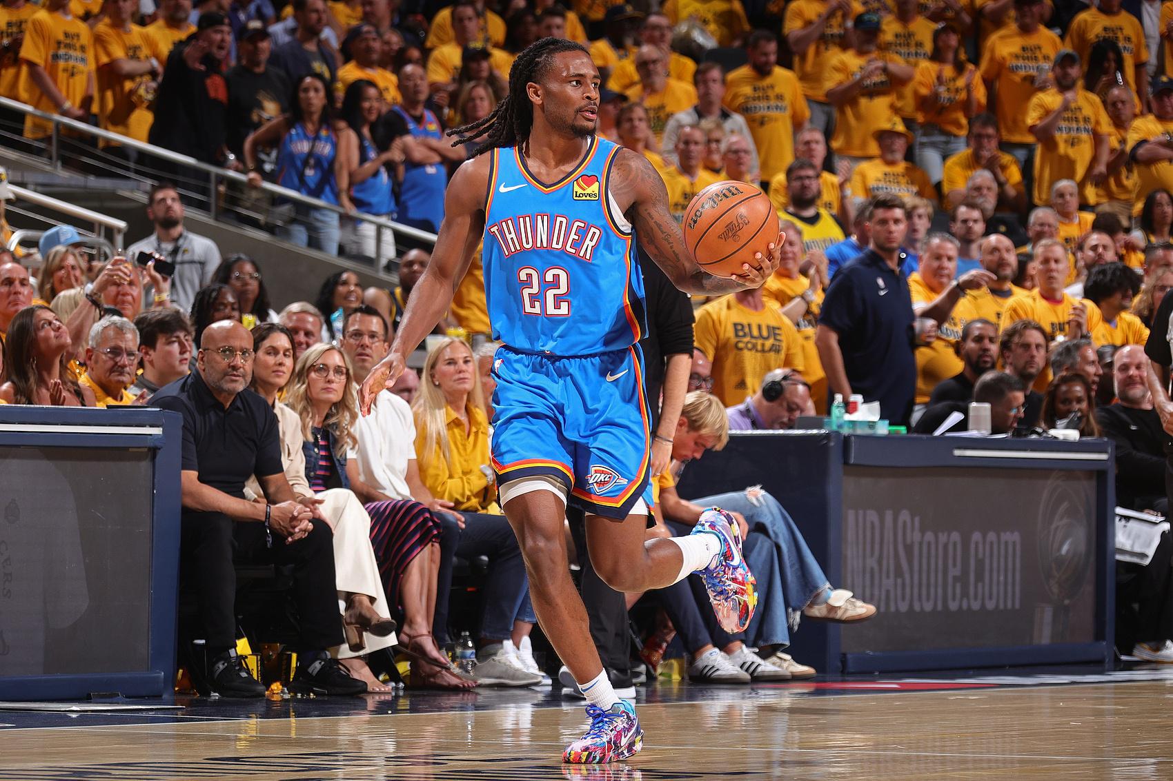 卡森-华莱士：积累优质防守回合 防守积极性在队里会持续传递