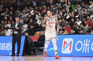 PG官方网站-难挽败局！约克22中9拿到28分7板8助 罚球7中7